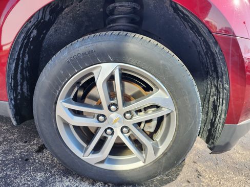 Used 2016 Chevrolet Equinox LTZ w/ Enhanced Convenience Package image 14