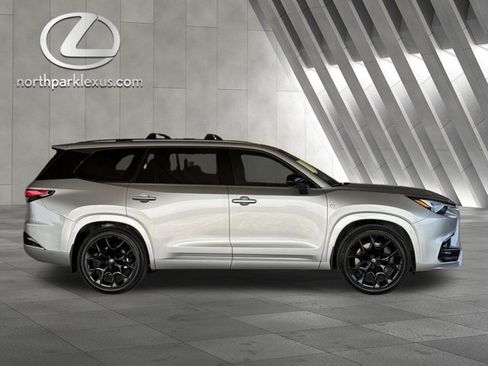 Certified 2025 Lexus TX 350 AWD w/ Technology Package image 4