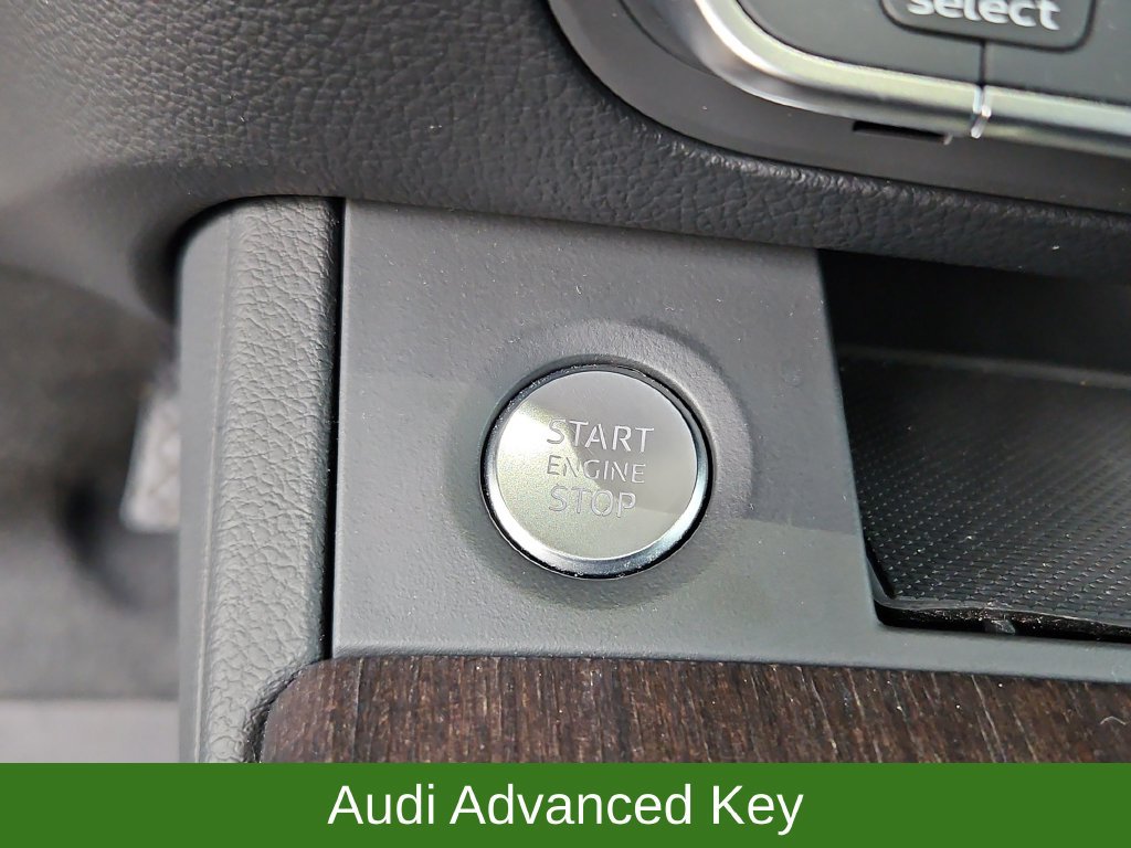 Used 2023 Audi Q5 2.0T Premium w/ Convenience Package AWD/4WD image 17
