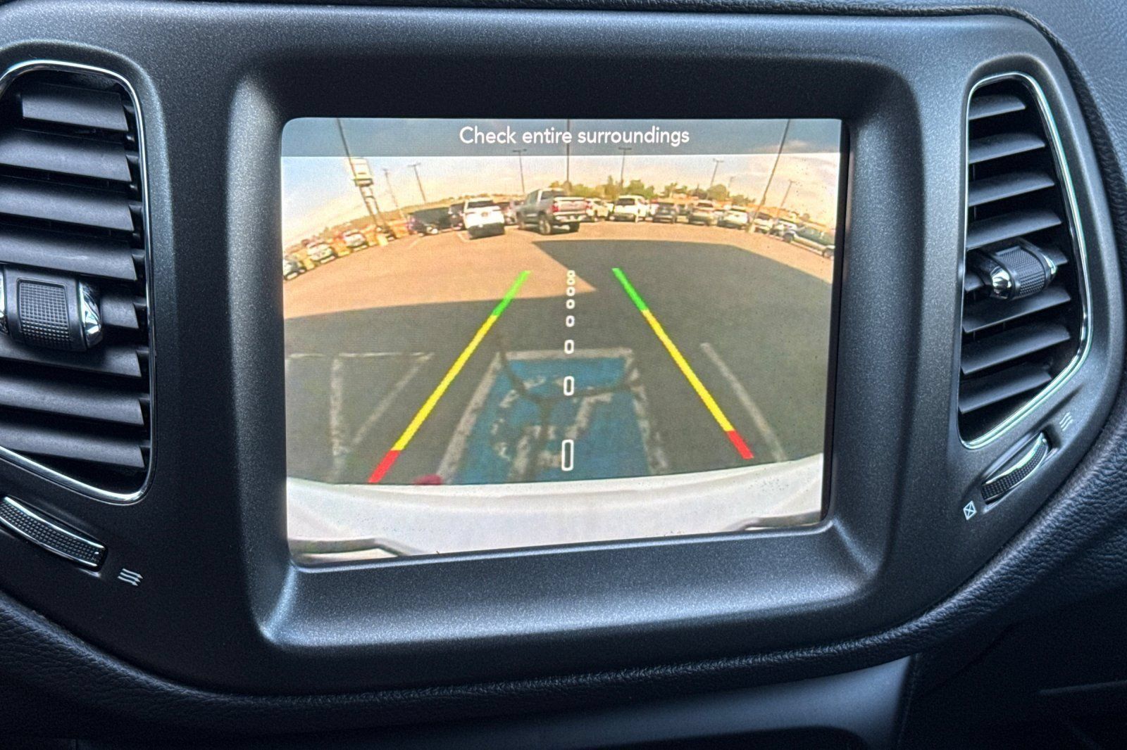 Used 2019 Jeep Compass Trailhawk AWD/4WD image 26