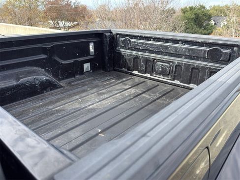 Used 2021 Jeep Gladiator Sport image 29