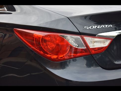 Used 2013 Hyundai Sonata GLS image 45