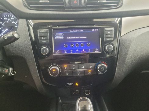 Used 2021 Nissan Rogue Sport S AWD/4WD image 25
