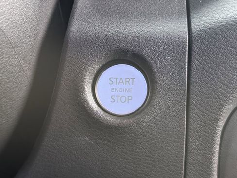 Used 2022 Nissan Frontier Pro-X w/ Pro-X Premium Package image 17