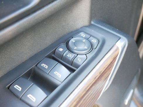 Used 2021 Chevrolet Silverado 2500 High Country w/ Z71 Off-Road Package image 16