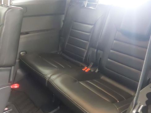 Used 2018 Volkswagen Atlas Launch Edition image 21