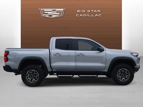 Used 2024 Chevrolet Colorado ZR2 w/ ZR2 Convenience Package III image 6