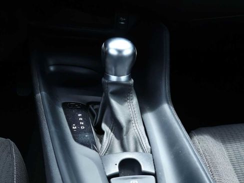 Used 2019 Toyota C-HR LE FWD image 17