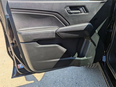 New 2025 Chevrolet Colorado Trail Boss w/ Midnight Edition image 8