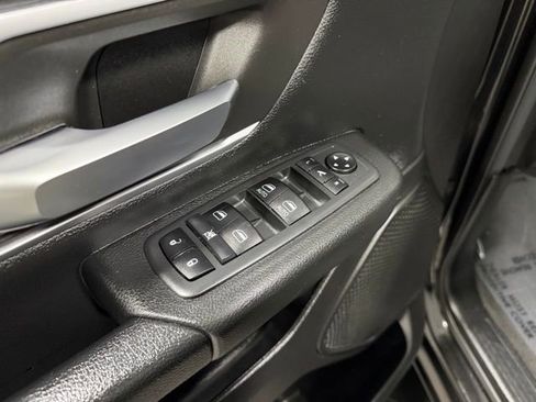 Used 2020 RAM 1500 Big Horn AWD/4WD image 19