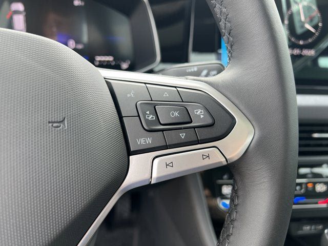 New 2025 Volkswagen Jetta SE FWD image 20