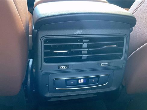 Used 2025 Audi Q7 3.0T Premium Plus AWD/4WD image 16