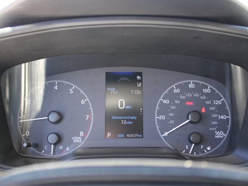 Used 2023 Toyota Corolla LE FWD image 22