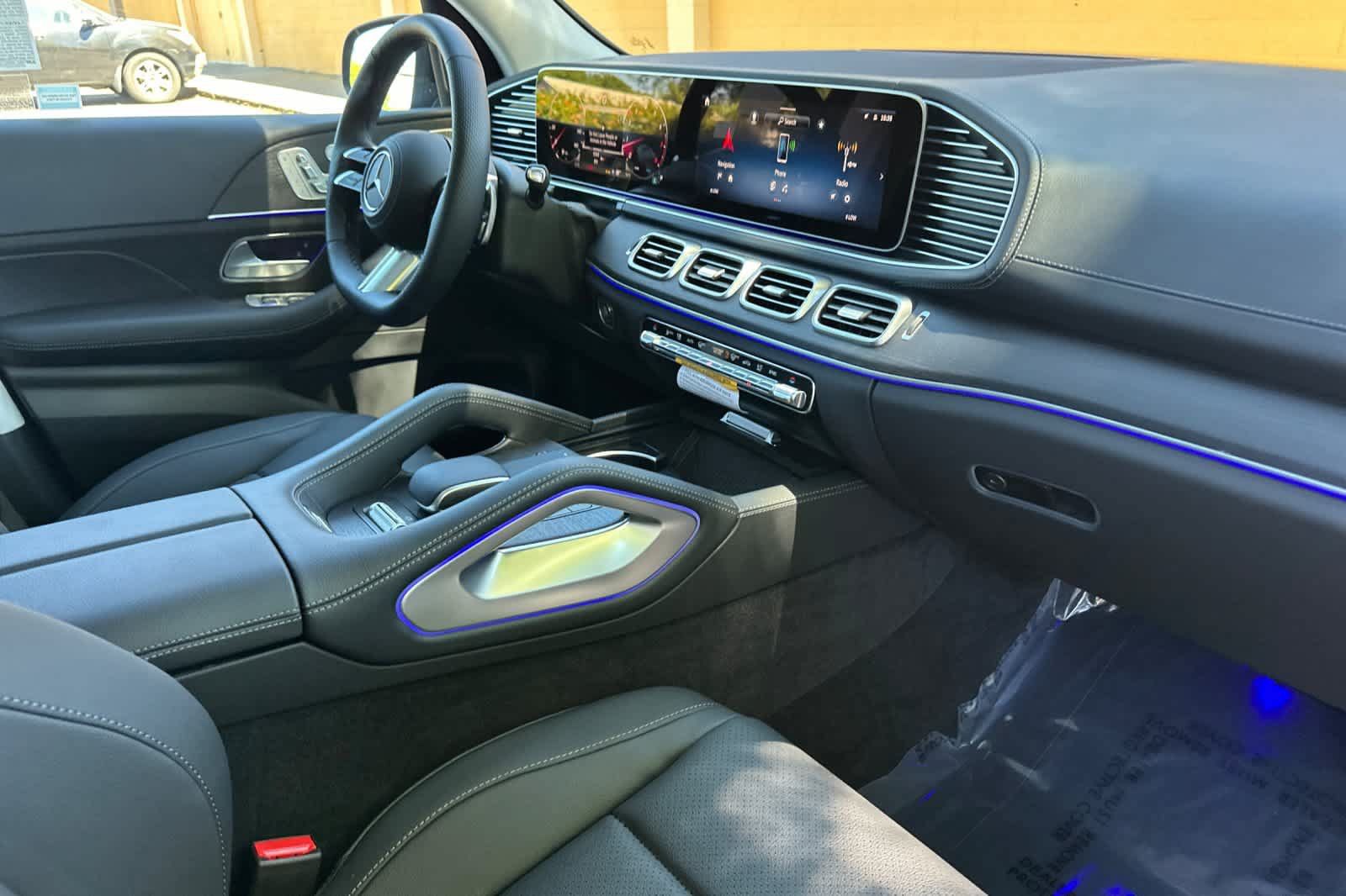 New 2026 Mercedes-Benz GLS 450 4MATIC image 16