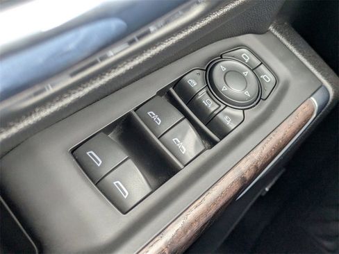 Used 2023 GMC Sierra 2500 Denali w/ Denali Black Diamond Edition image 26