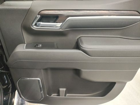 New 2026 GMC Sierra 1500 SLT w/ SLT Premium Plus Package image 14