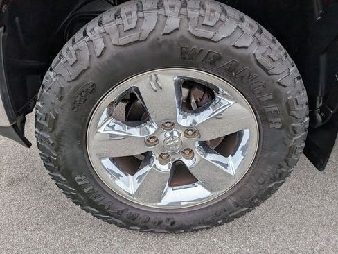 Used 2015 RAM 1500 Big Horn AWD/4WD image 11