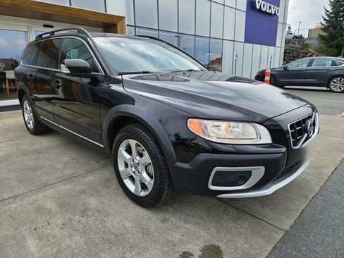 Used 2011 Volvo XC70 3.2 AWD/4WD image 3
