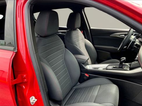 Used 2024 Dodge Hornet R/T w/ R/T Blacktop Package image 19