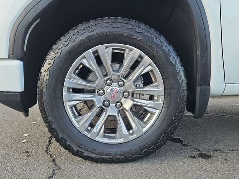 Used 2023 GMC Sierra 1500 Denali image 14