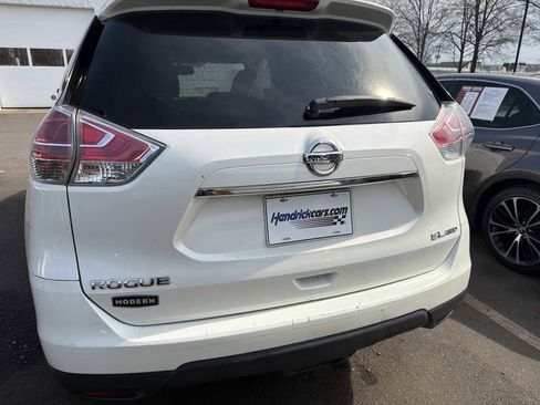 Used 2015 Nissan Rogue SL w/ SL Premium Package image 44