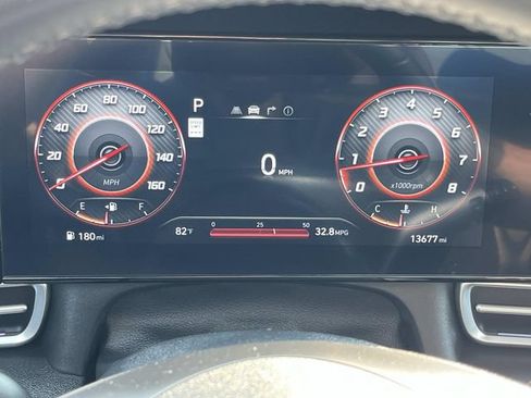 Used 2024 Hyundai Elantra SEL w/ Convenience Package FWD image 38