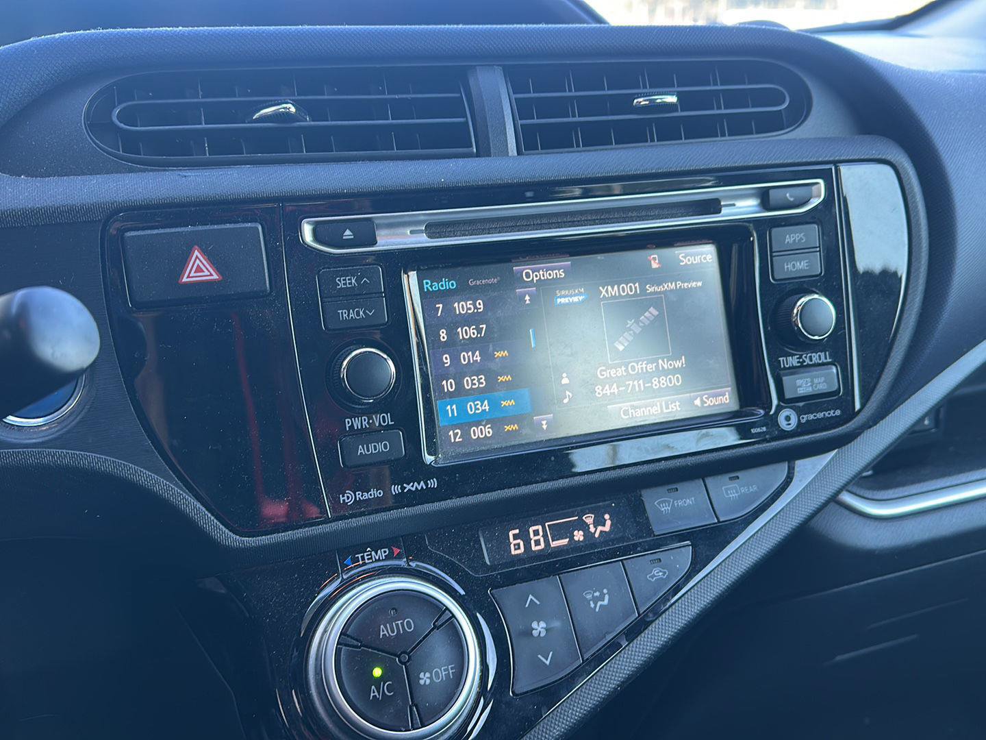 Used 2016 Toyota Prius C Three FWD image 16
