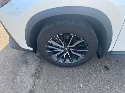 Used 2024 Lexus NX 350 AWD image 9