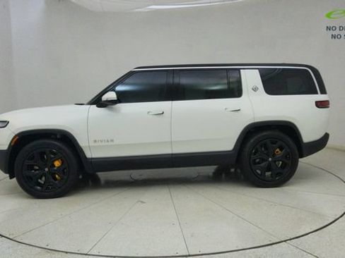 Used 2024 Rivian R1S Adventure AWD/4WD image 69