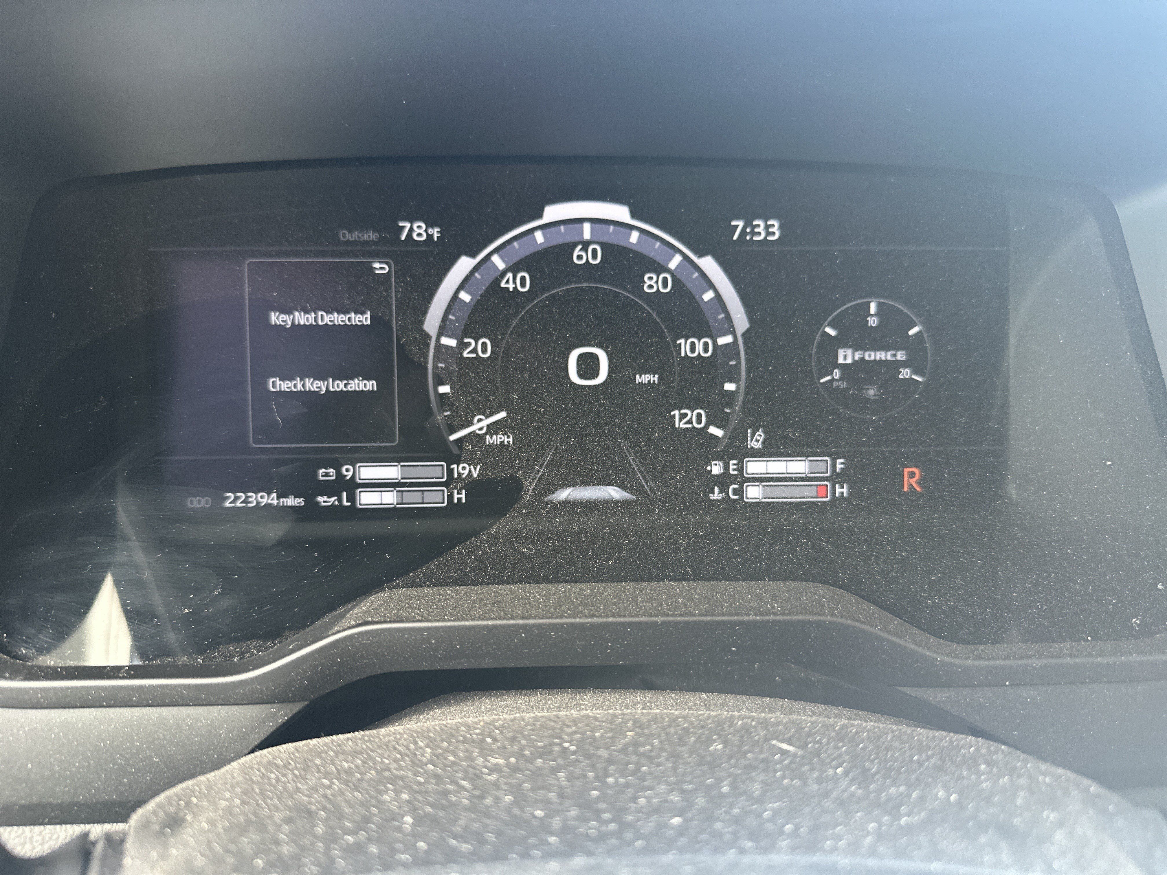 Used 2024 Toyota Tundra Limited AWD/4WD image 19