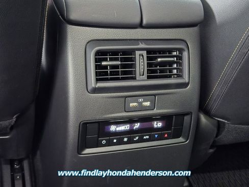 Used 2024 MAZDA CX-90 3.3 Turbo w/ Select Package AWD/4WD image 19
