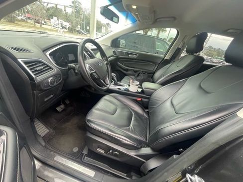 Used 2016 Ford Edge Titanium w/ Technology Package image 5
