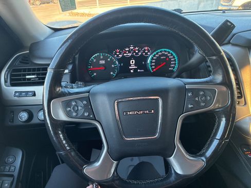 Used 2018 GMC Yukon XL Denali w/ Denali Ultimate Package image 20