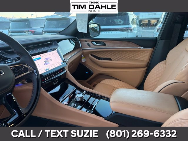 Used 2026 Jeep Grand Cherokee Summit w/ Obsidian Package AWD/4WD image 19