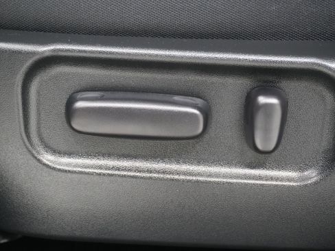 Used 2022 Toyota Tacoma TRD Sport image 14