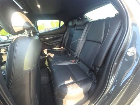 Used 2021 MAZDA MAZDA3 s FWD image 14