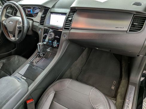 Used 2018 Ford Taurus SHO w/ Sho Performance Package AWD/4WD image 29