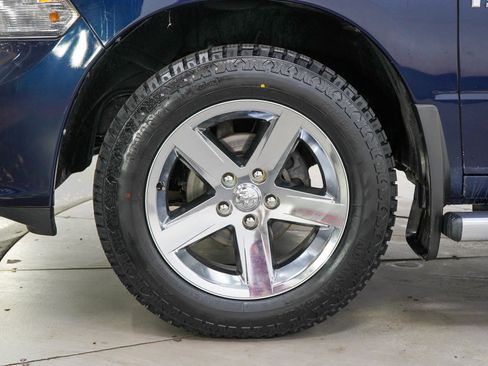 Used 2018 RAM 1500 Express w/ Express Value Package AWD/4WD image 26