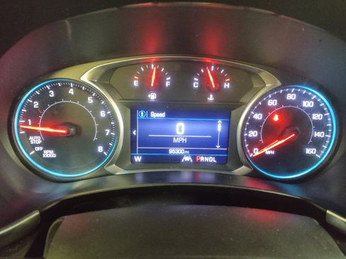 Used 2021 Chevrolet Equinox LT image 23