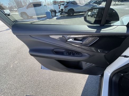 New 2025 Chevrolet Blazer EV LT image 59