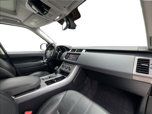 Used 2014 Land Rover Range Rover Sport HSE image 32