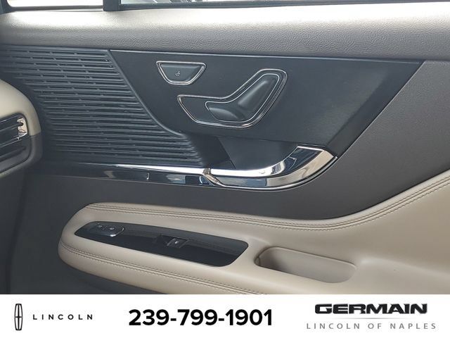 Certified 2021 Lincoln Corsair FWD image 28