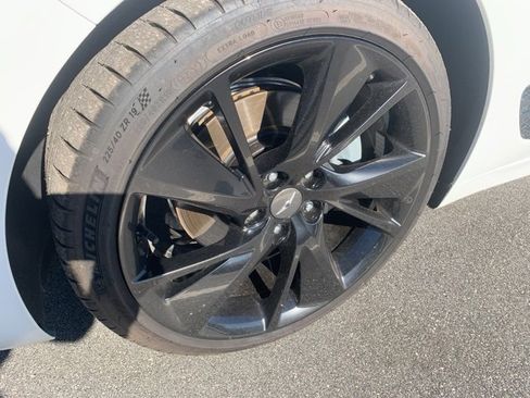 Used 2023 Genesis G70 2.0T w/ Sport Prestige Package image 11