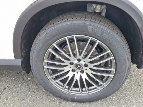 New 2026 Mercedes-Benz GLC 300 4MATIC image 5