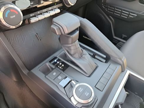 New 2026 Toyota Tacoma SR5 AWD/4WD image 25