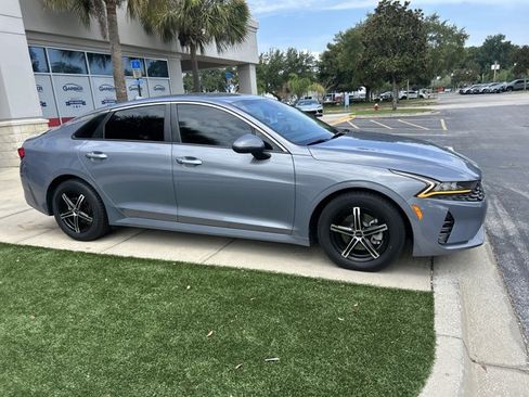 Used 2023 Kia K5 LXS FWD image 4