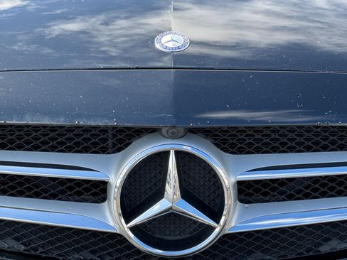 Used 2016 Mercedes-Benz C 300 4MATIC Sedan image 44