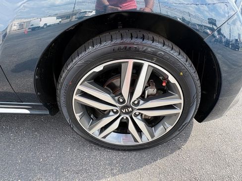 Used 2018 Kia Soul + FWD image 20