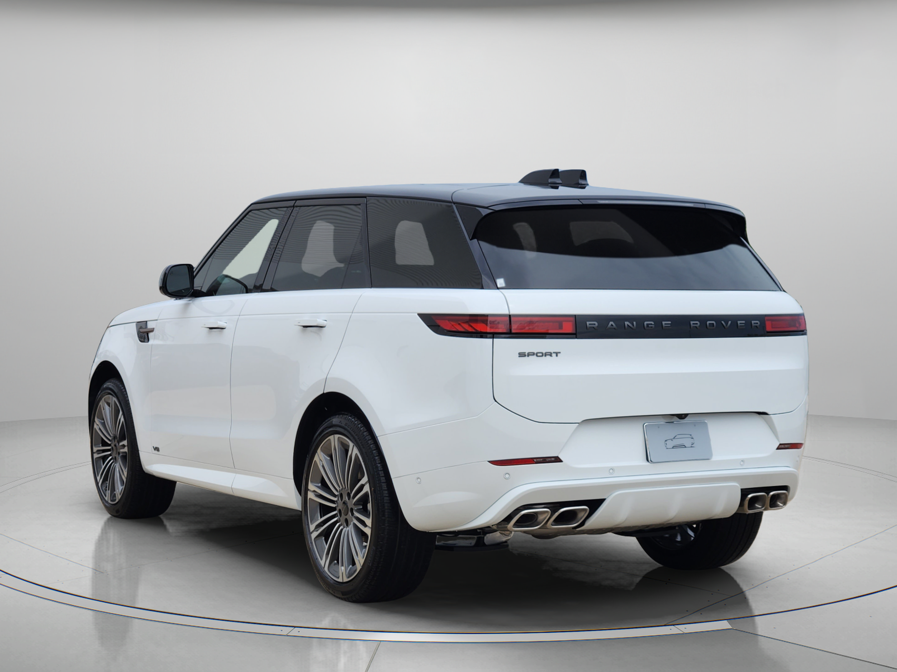 New 2026 Land Rover Range Rover Sport Dynamic SE AWD/4WD image 3