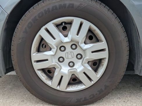 Used 2013 Honda Odyssey LX image 9